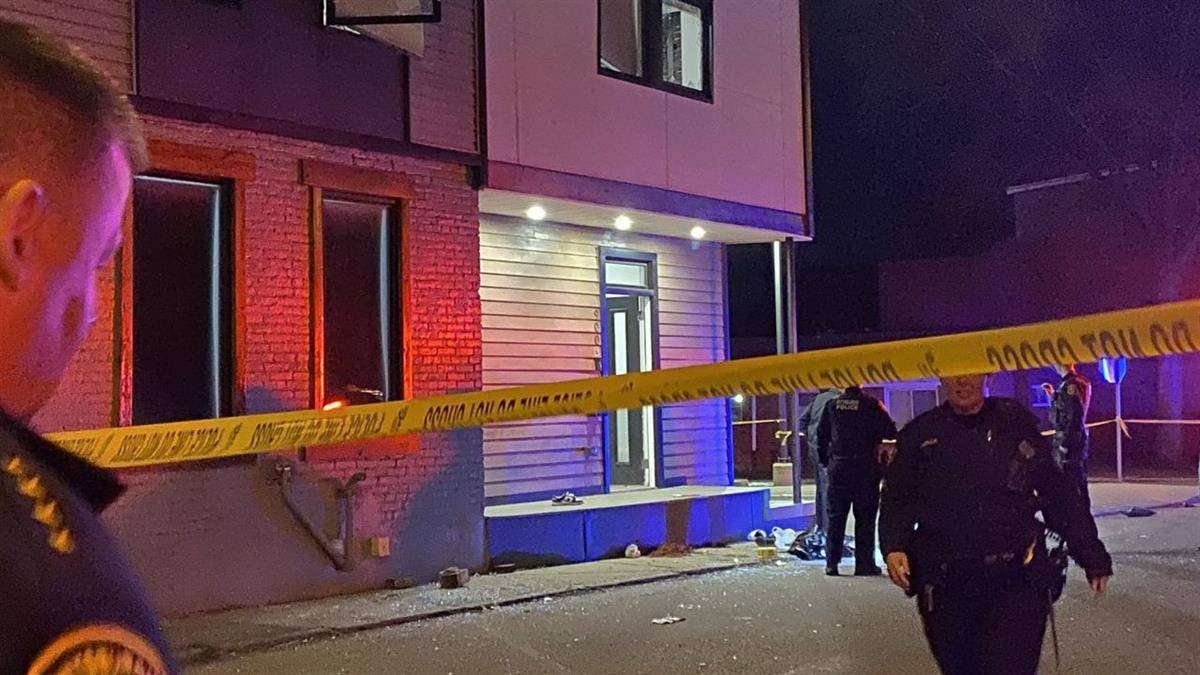 今年4月時，美國賓夕凡尼亞州匹茲堡（Pittsburgh）一棟Airbnb房屋發生大規模槍擊案，事件導致2人死亡，3人重傷