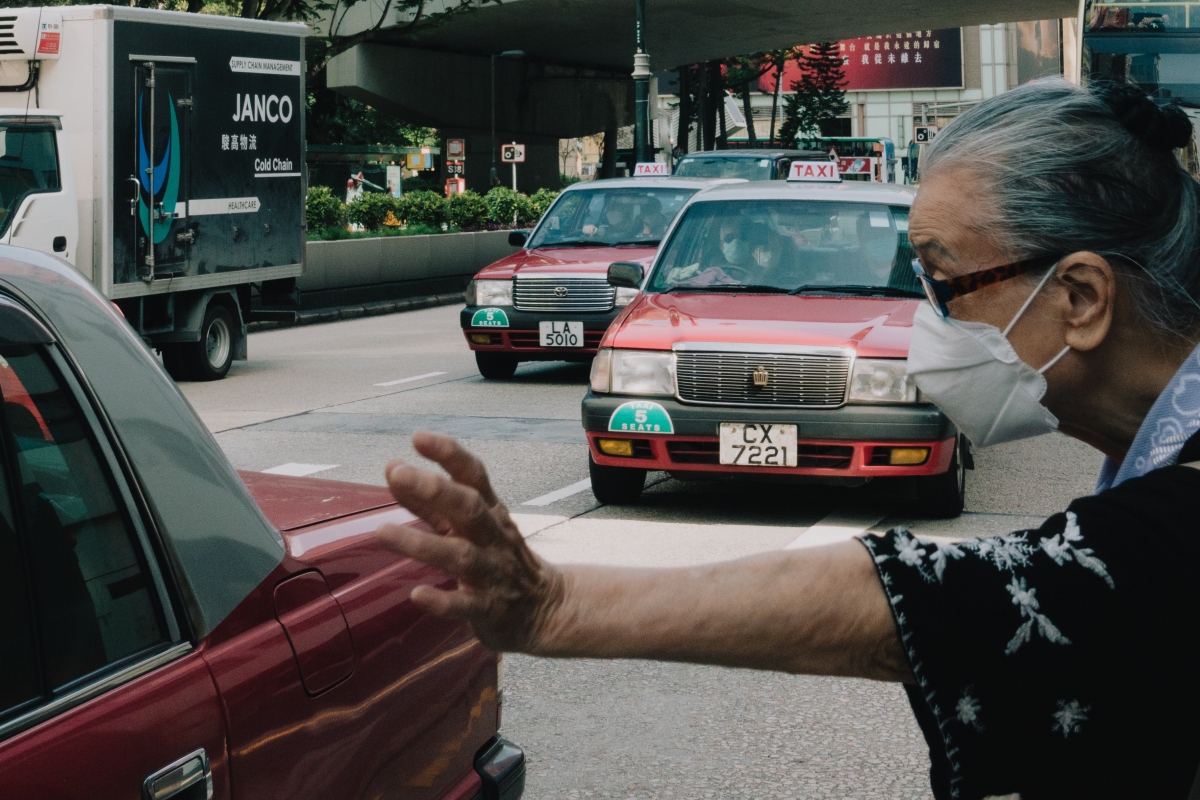 泰加一度提高的士保費7成。