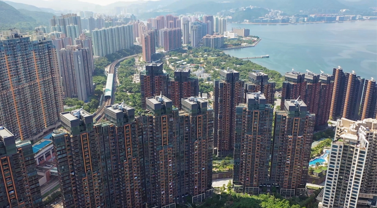 要買私樓抑或居屋,就交由大家取捨了。