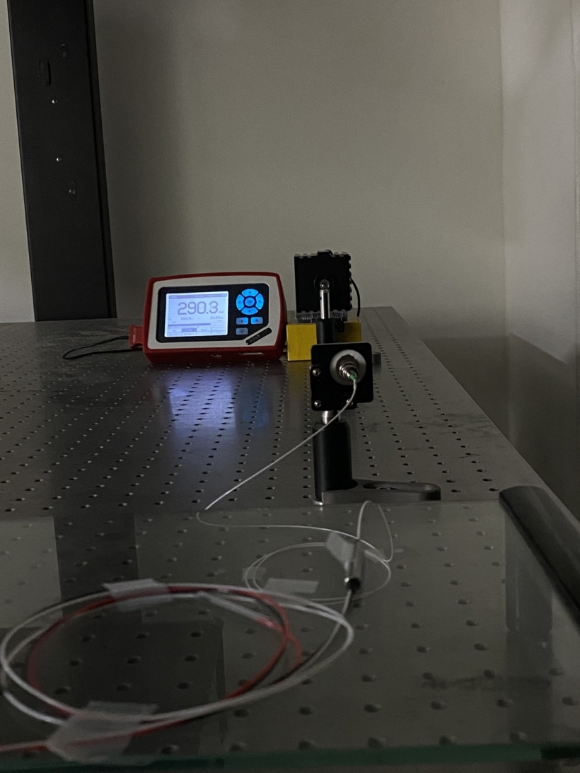 為了讓無線充電功能真正發揮作用,令其在更遠的距離運作,韓國世宗大學的研究團隊近日開發出一套新的無線電系統。