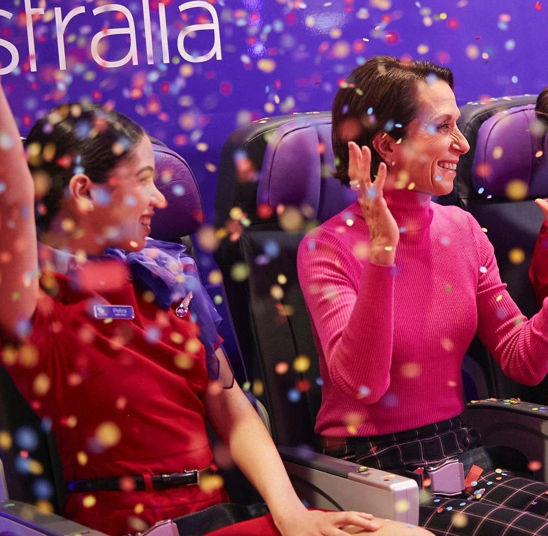 參與抽獎的乘客每週都有機會獲得不同的獎品，當中就包括免費機票、兩日一夜度假行程、直升機一日遊、免費球賽入場券以及笨豬跳等等。