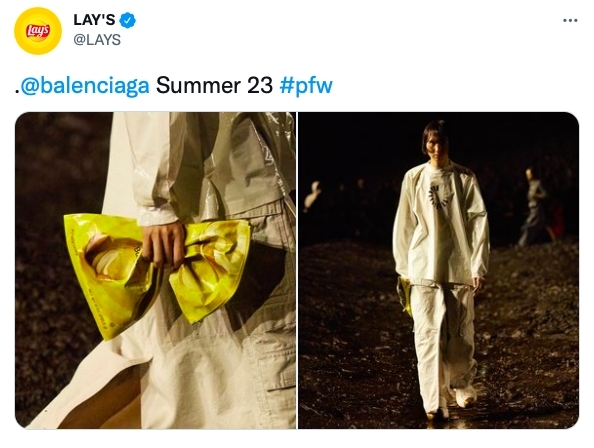巴黎世家（Balenciaga）與美國薯片品牌Lay's聯名打造的「薯片手袋」Lay's-Branded Bag