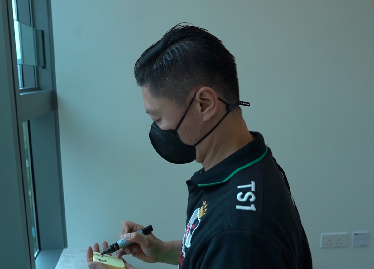 驗樓師King Sir擁有超過15年驗樓經驗，他在驗完該單位後表示有83分。