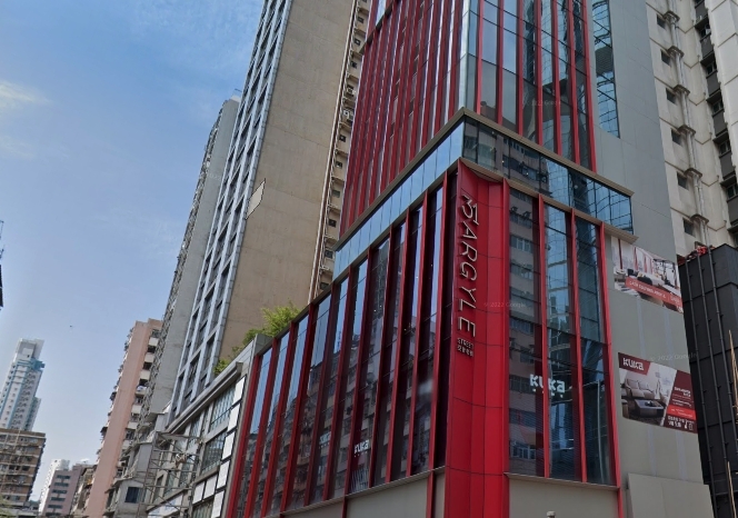 涉事物業為旺角亞皆老街31號工商大廈。