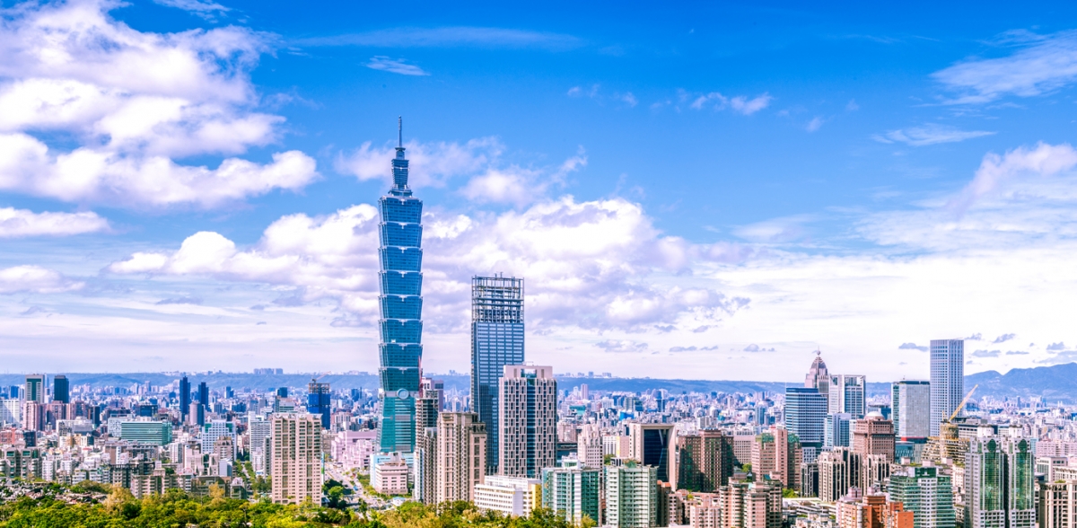 其一，是擔心中國的經濟邏輯從「做大蛋糕」轉向「優先分蛋糕」。其二，是擔心北京發動對台灣的戰爭