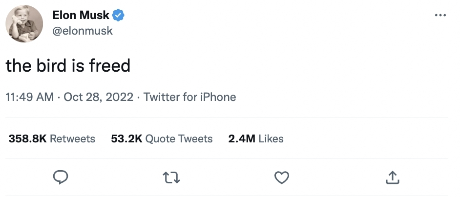 馬斯克上月28日正式以440億美元完成社交媒體Twitter的收購案後，當日便發佈推文表示「鳥兒自由了（the bird is freed）」。