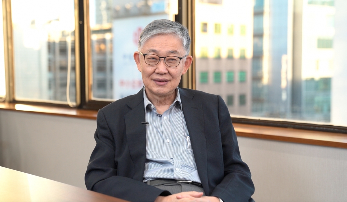 施永青指出，目前以加息作為壓抑通脹的手段並非對症下藥。