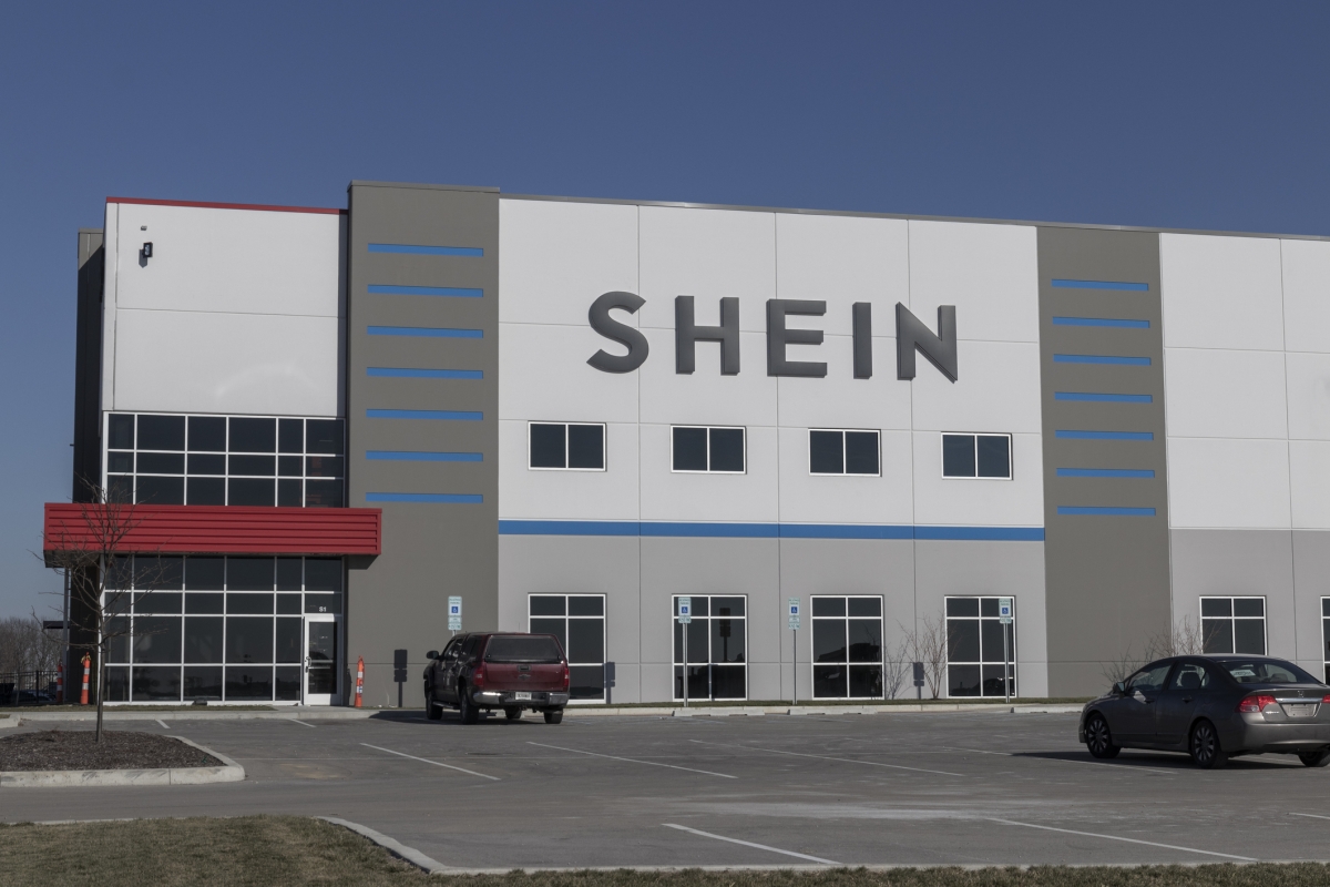 包括時裝零售商Shein、電動車商蔚來以及IT服務供應商Cue等,成了將母公司或全球總部遷至新加坡的首批中國企業。