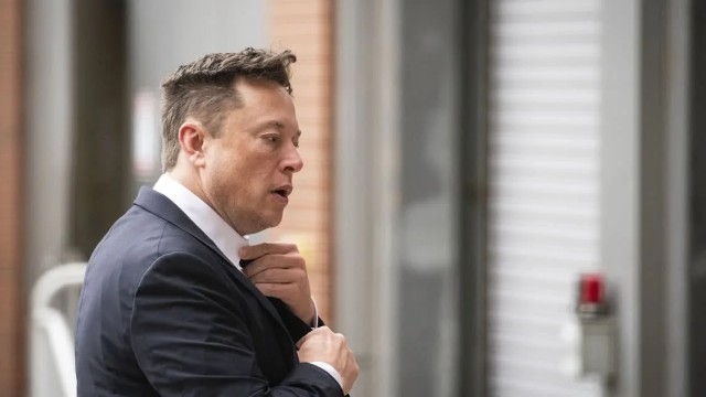 馬斯克的全球首富寶座再一次易主。