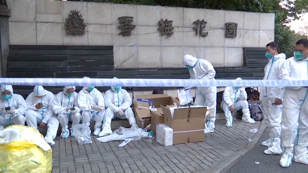 內地對抗原試劑盒(快測套裝)的需求直線上升,市面的物資被市民搶購一空。