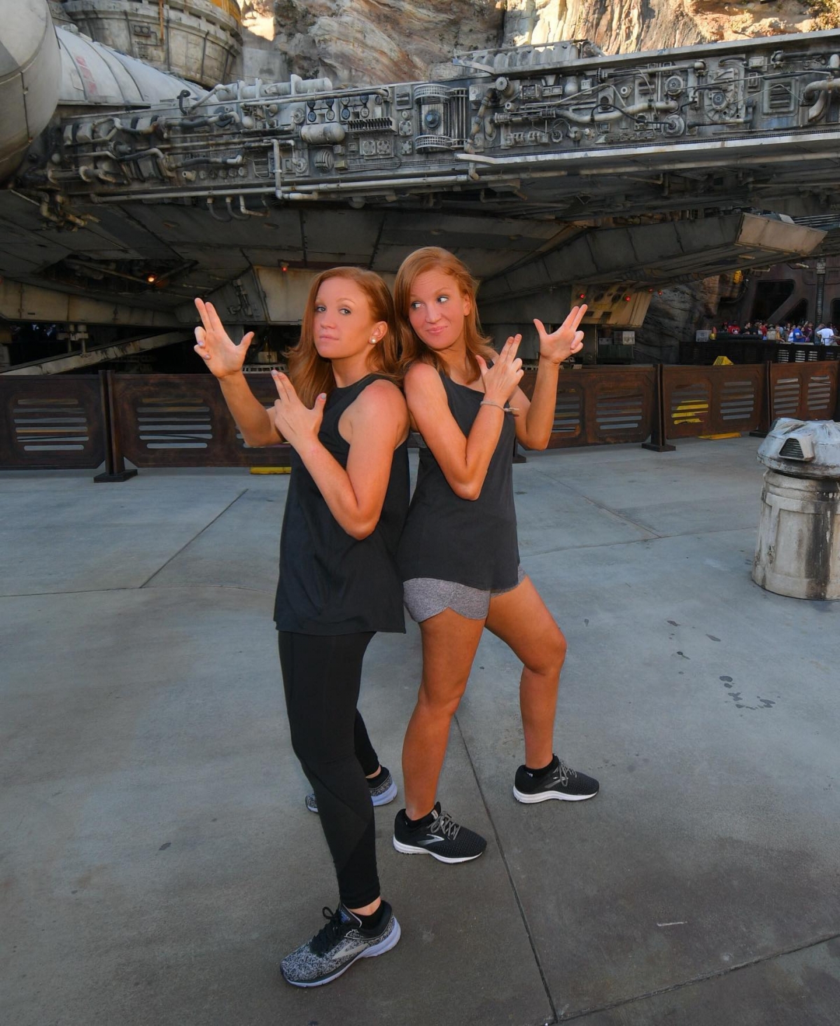 這對雙胞胎在被證實沒有作弊後仍受到流言蜚語所困擾,於是怒告學校終獲賠1千萬。