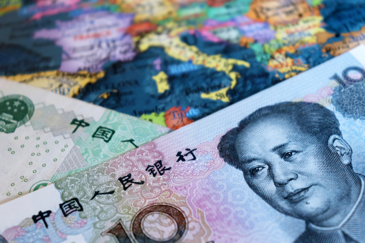 中國富豪們相繼出走亦加速大量資金外流。