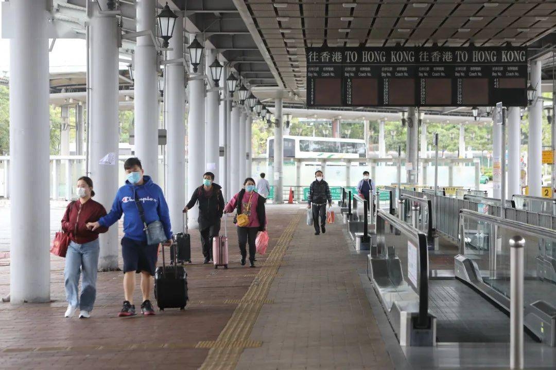 已有約40萬人經陸路口岸免檢疫往返兩地。