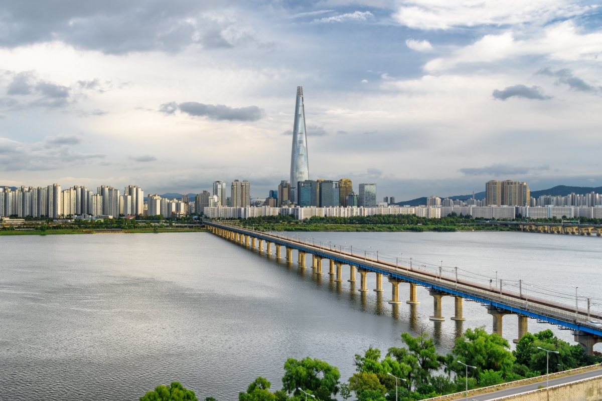 韓國位於漢江以南的房價平均價格高達15億韓元。