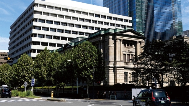 大摩料日本央行放棄控制收益率曲線。