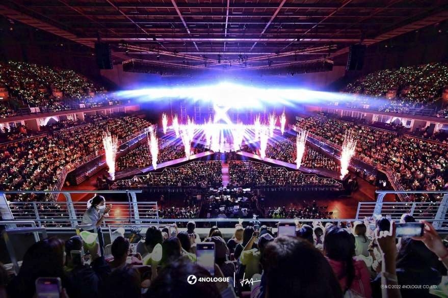 數據顯示,近來中國旅客從跟隨旅行團改為自由行,並進行看演唱會等高消費活動,平均5天花費2萬泰銖或以上。