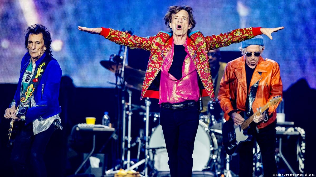 英國滾石樂隊(Rolling Stones)去年展開60週年歐洲巡迴演唱會,跨越15個城市,預計在一個晚上進賬了850萬美元(約6672萬港元)。