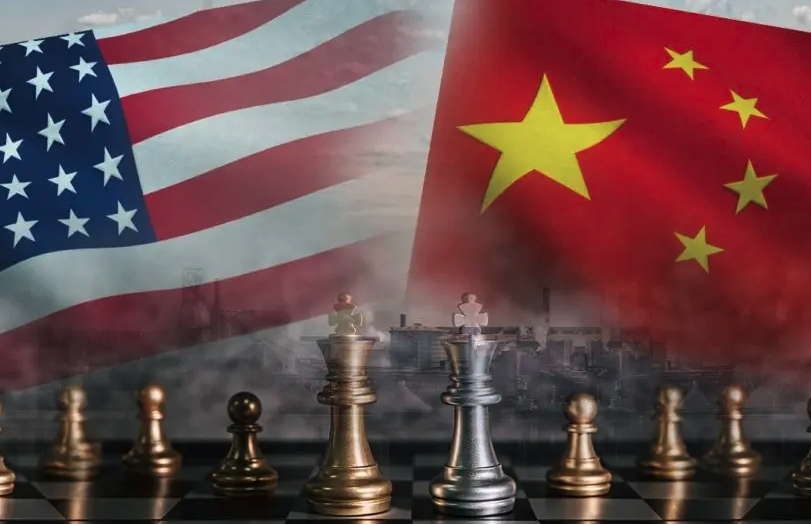 美國正大幅領先的中美晶片戰尚未完結,由美國初創研發的ChatGPT掀起中美科技競爭新戰場—人工智能。