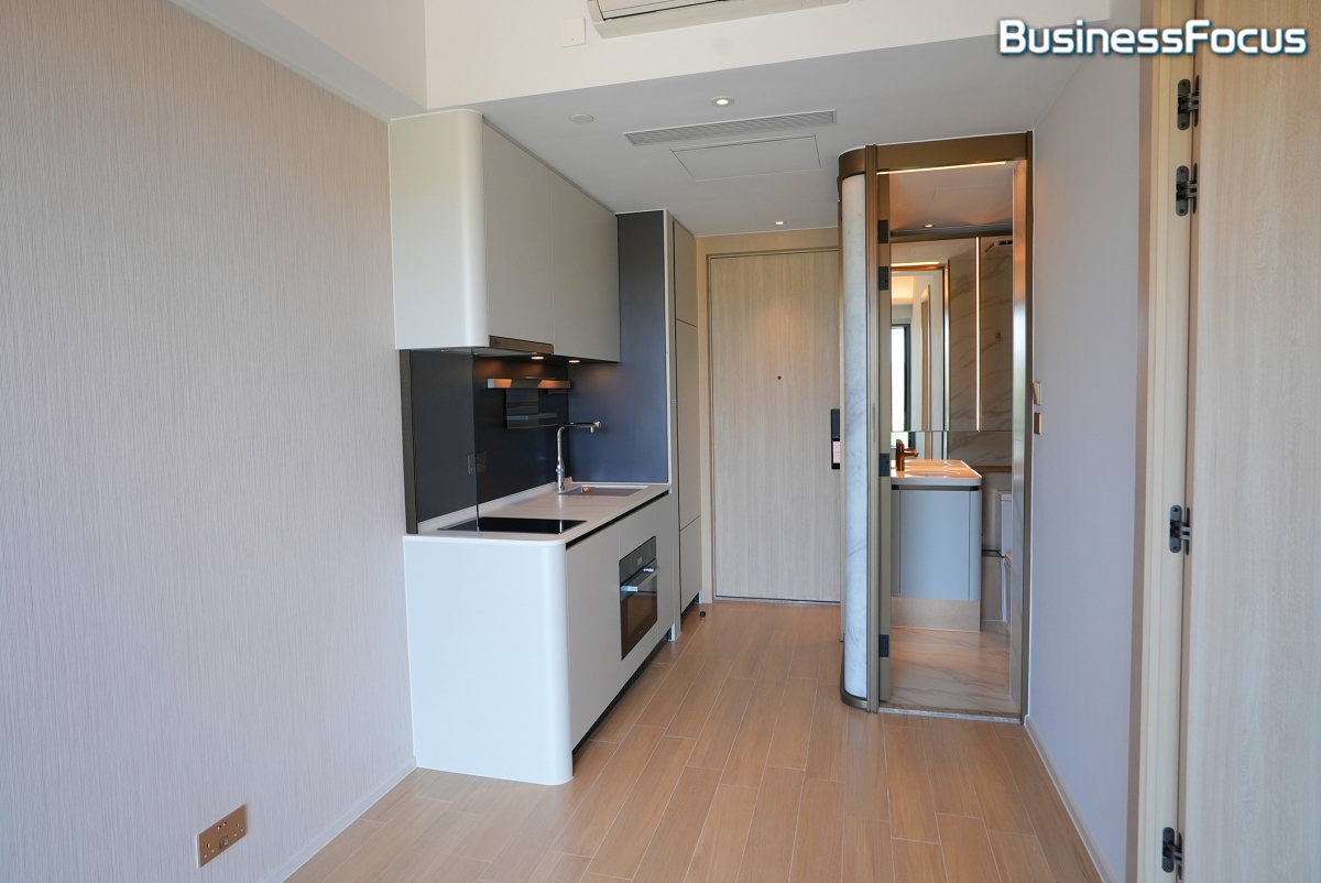 粉嶺OneInnovale_1房半_客廳