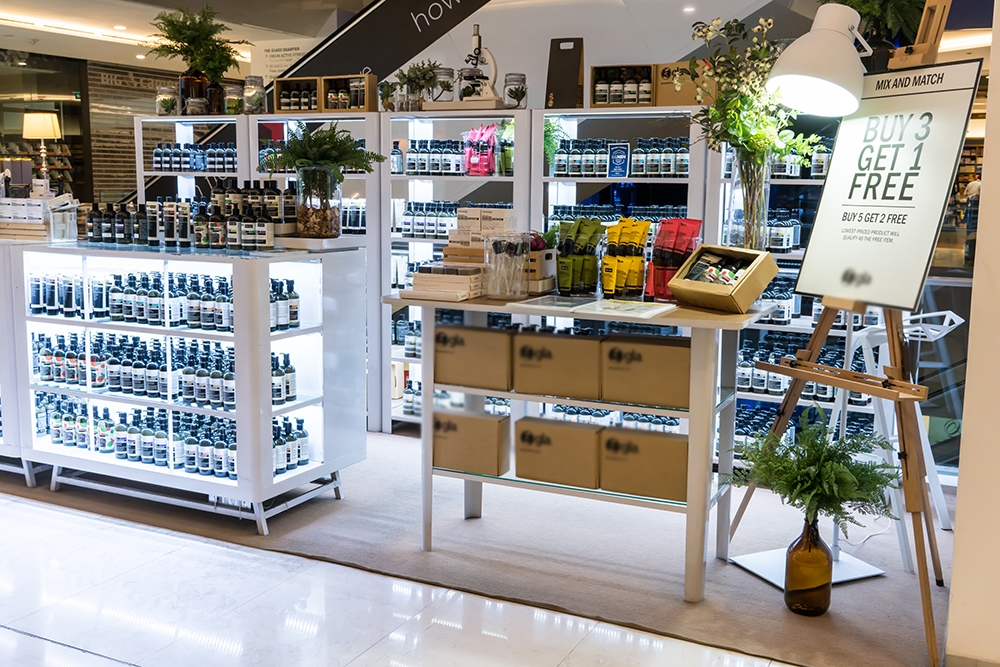 靈活走位的5G流動商業寬頻,無需拉線安裝,配合中小企各種業務。