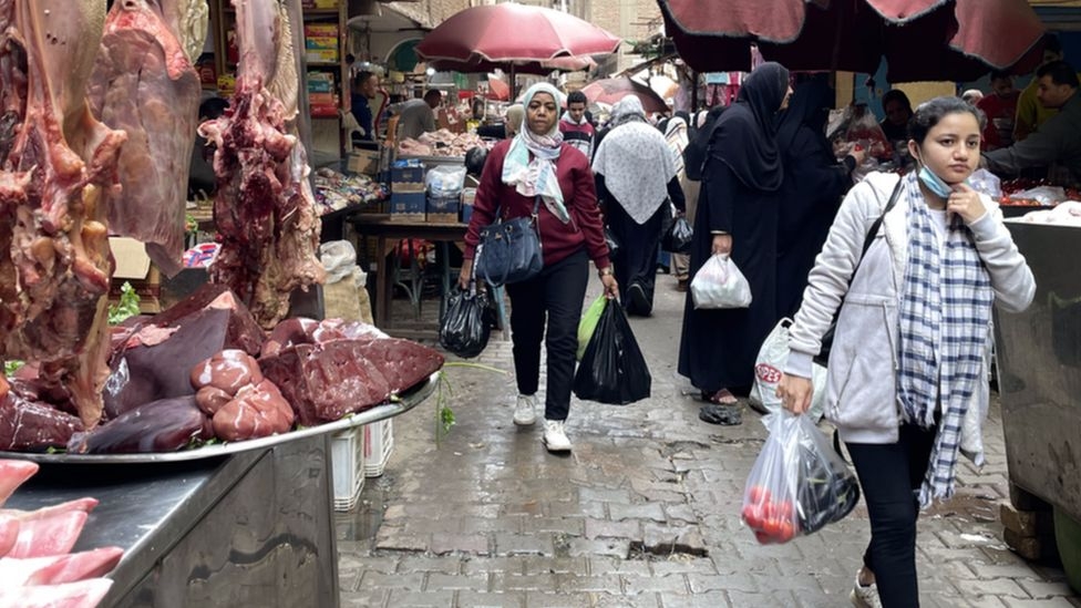 埃及通脹率超出30%，物價飆漲使民眾買不起肉類，生活苦不堪言。