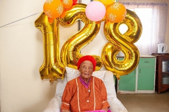 Johanna Mazibuko慶祝128歲生日。