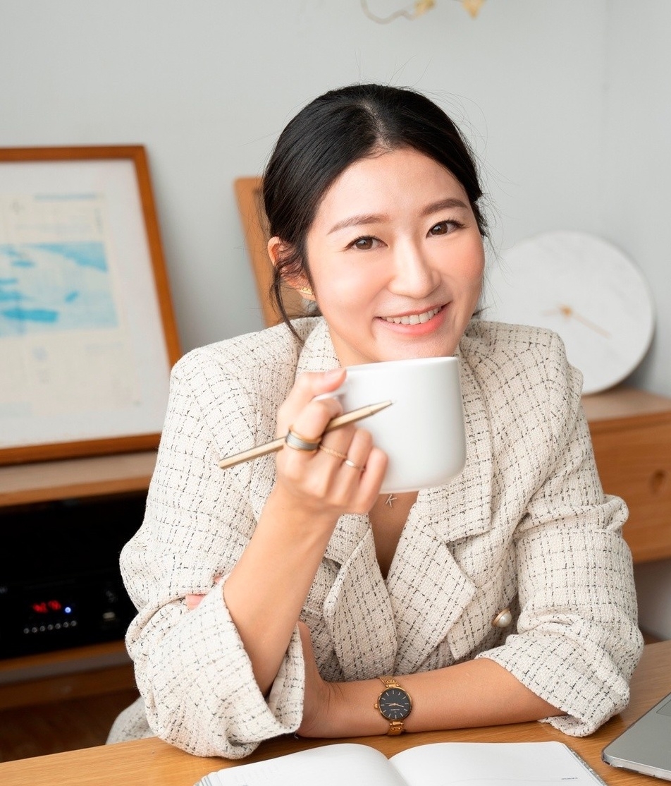 LIVIGRACE.CO創辦人Grace.C