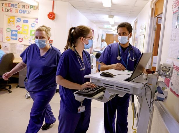 歐洲各國護士的平均最高與最低年薪相差近10倍。