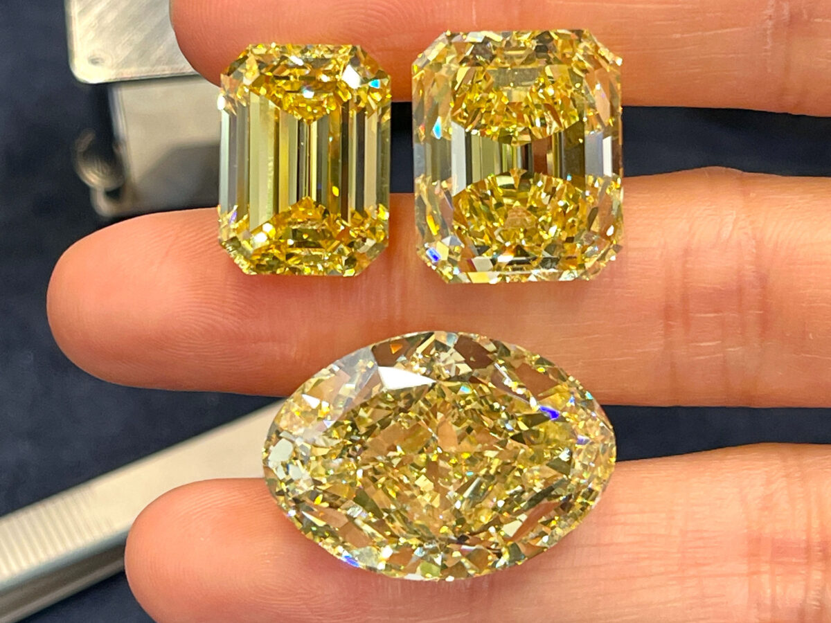 House of Gems的黃鑽系列，每顆超過 15 克拉