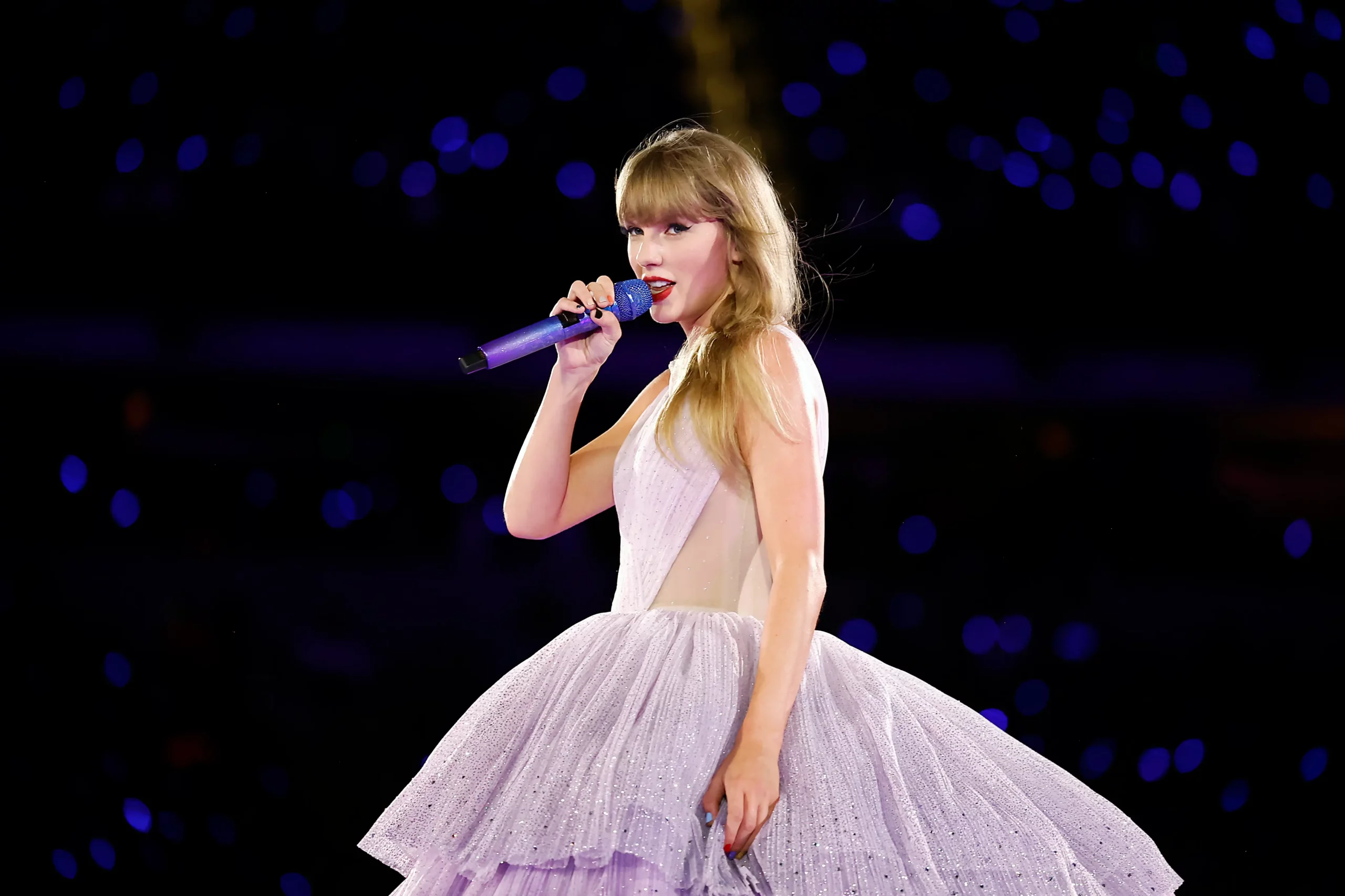 《USA Today》開出最高10萬美元年薪,招聘專門報道Taylor Swift的多媒體記者。