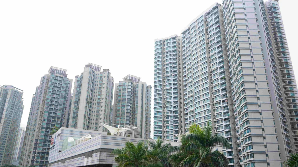 在是次加息周期，美國累計加息幅度達5.25厘，香港銀行最優惠利率P累計僅加0.875厘，屬歷年加P步伐最溫和的加息周期。