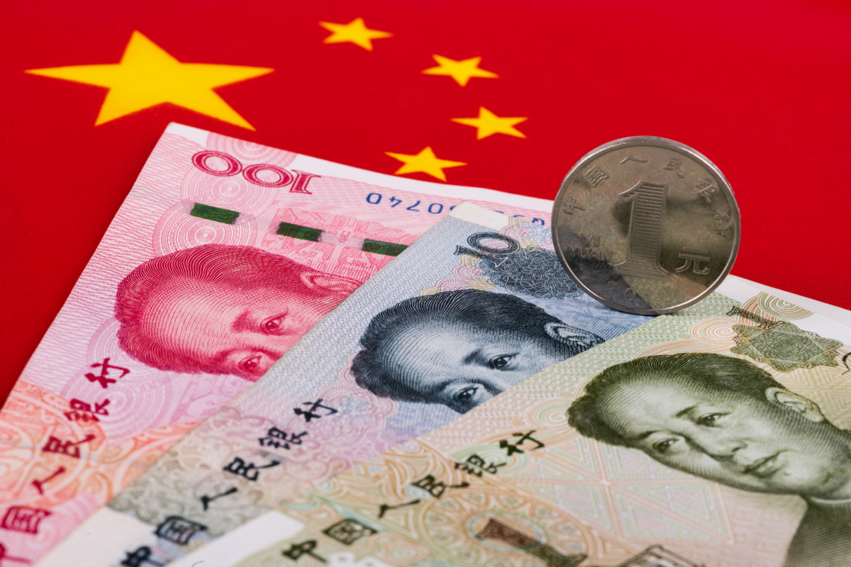 中國擬發行萬億人民幣國債救市。