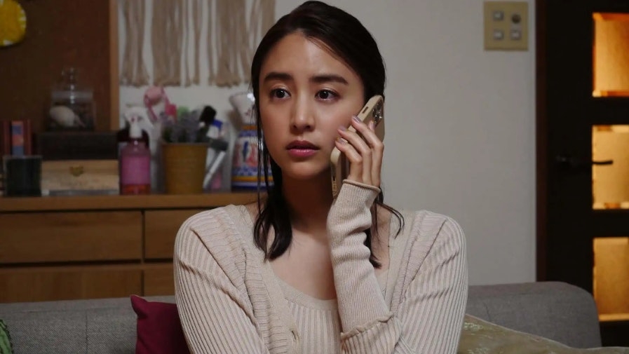 日本7成以上年輕人患有「電話恐懼症」,有些人的通訊錄只存了6人的電話號碼,通話前還需做好心理準備。