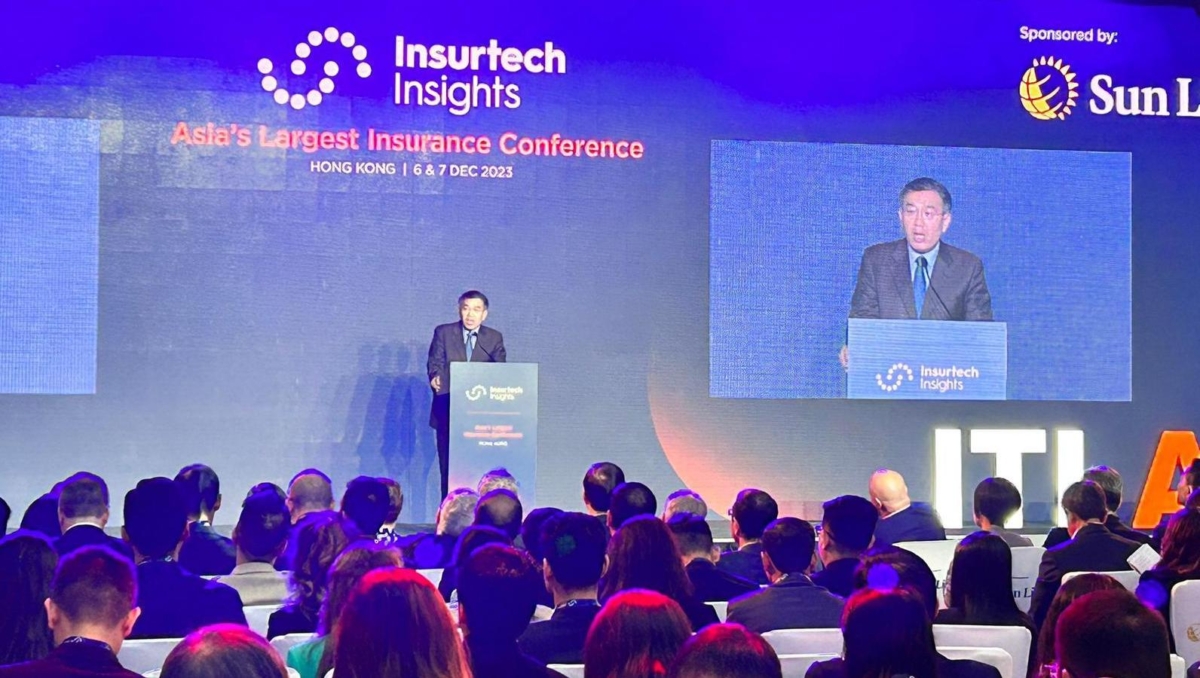 財經事務及庫務局局長許正宇在保險論壇上表示，本港保險業已建立穩健的生態系統，成為全球其中一個最具競爭力的保險中心。