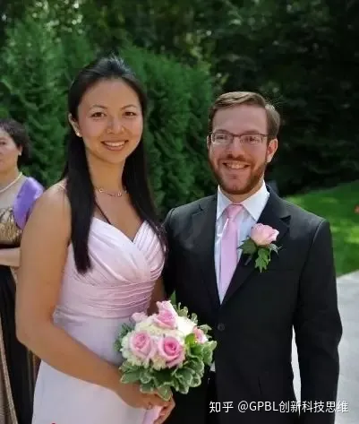 之後，劉亦婷嫁給了美籍哈佛校友，並重新開始創立理財基金。現事業不差，婚姻美滿，為美國中產階級。