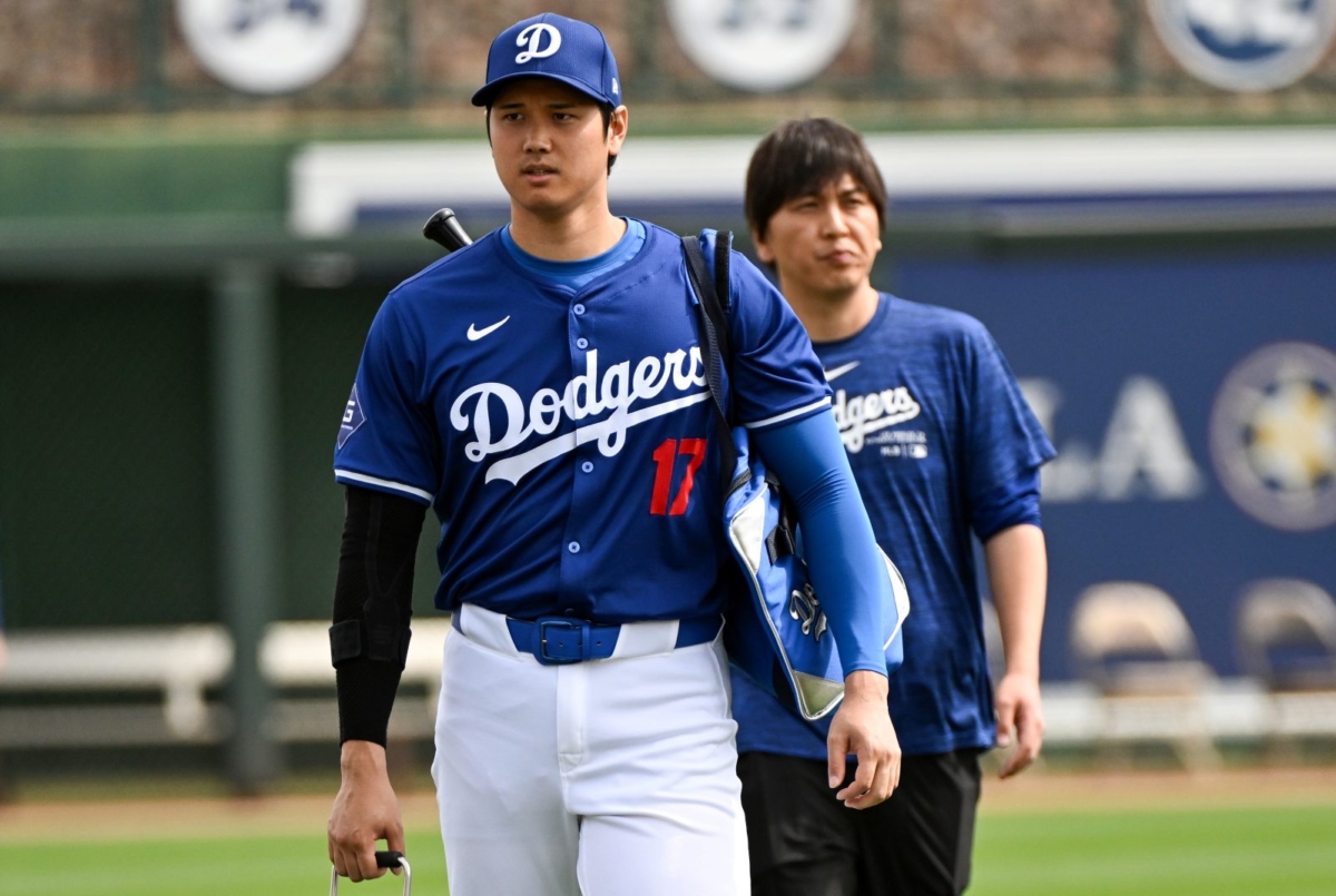 MLB道奇隊球星大谷翔平（左）貼身翻譯（右）疑似挪用大谷百萬美元資金，用作非法賭博致欠下巨額賭債，因此遭球隊解僱。