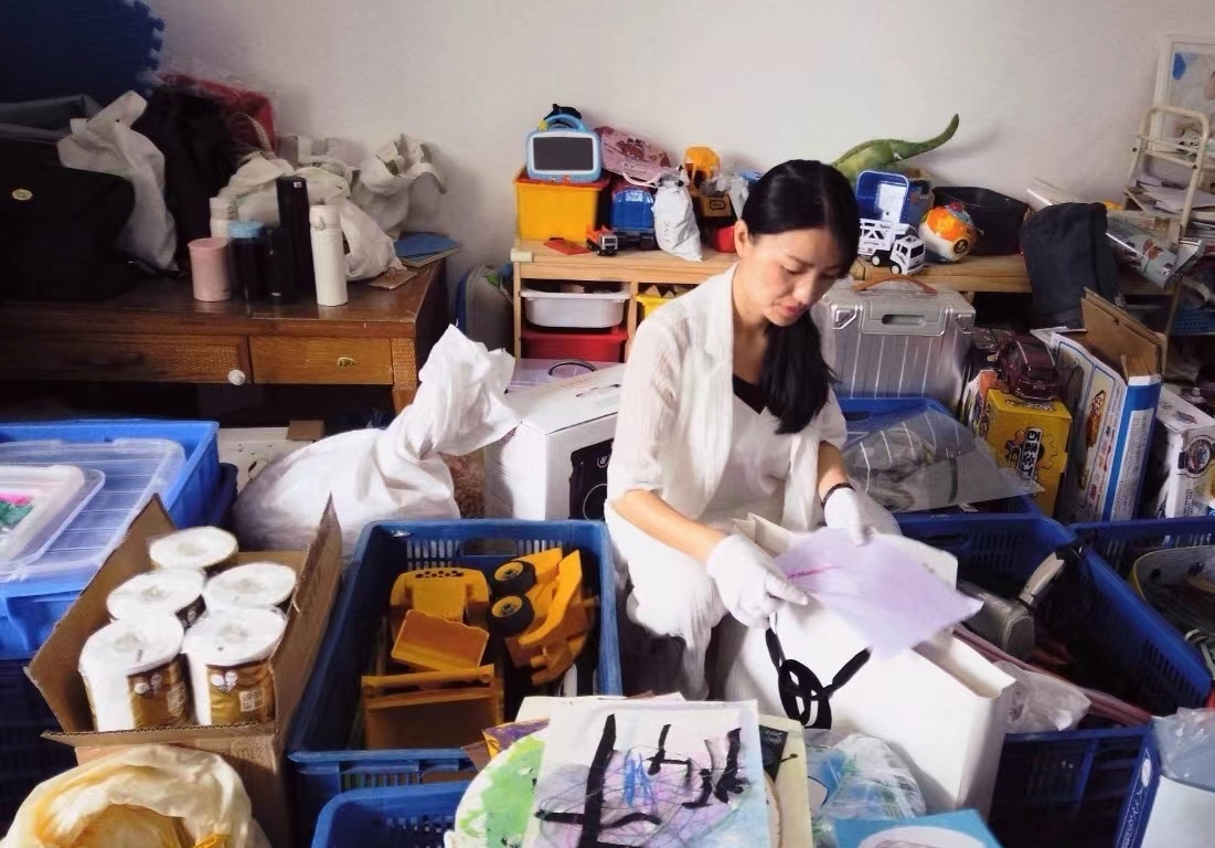 收納師是受日本「斷捨離」風影響而衍生的新興職業，目前在中國内地的從業者月薪最高可達2.2萬港元