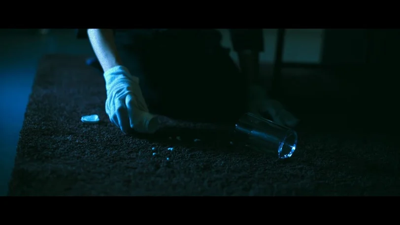 此外,死者的體内都被檢測出了安眠藥物質,且正好與木嶋佳苗在案發前從醫院領取的安眠藥成分相符。