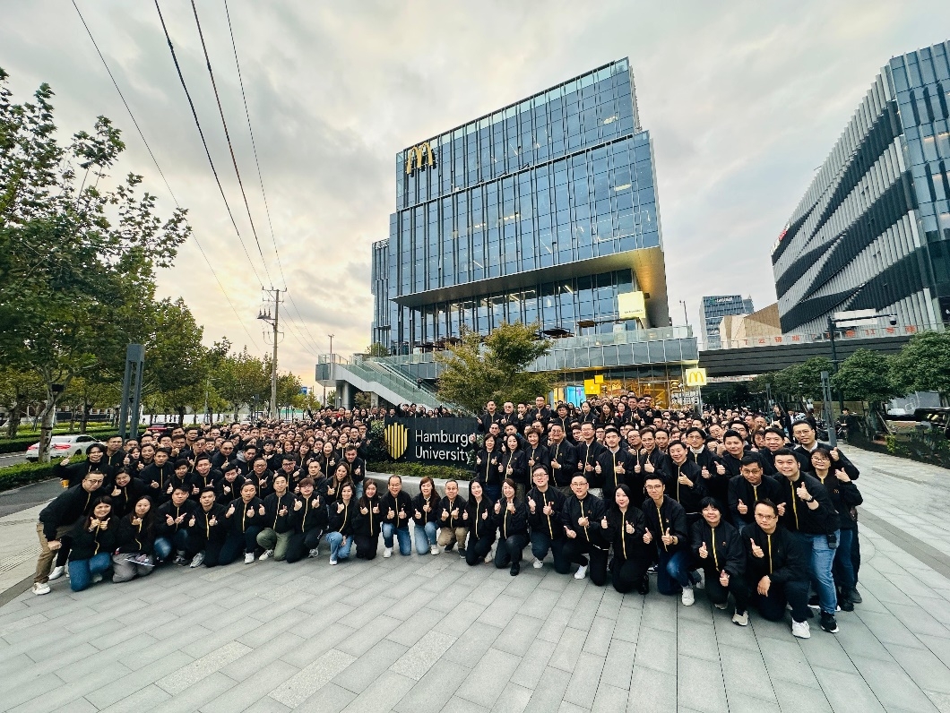 一連四天的行程包括到麥當勞中國總部的參觀、出席麥當勞中國的員工大會(Townhall),並參觀全球第七所漢堡大學,亦是中國唯一的漢堡大學。(麥當勞提供)