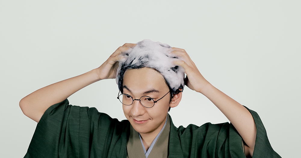 MARO的首創^液態配方結合深層潔淨及洗髮功能,只需每星期1至2次取代普通洗頭水,就可以發揮到深層清潔功效