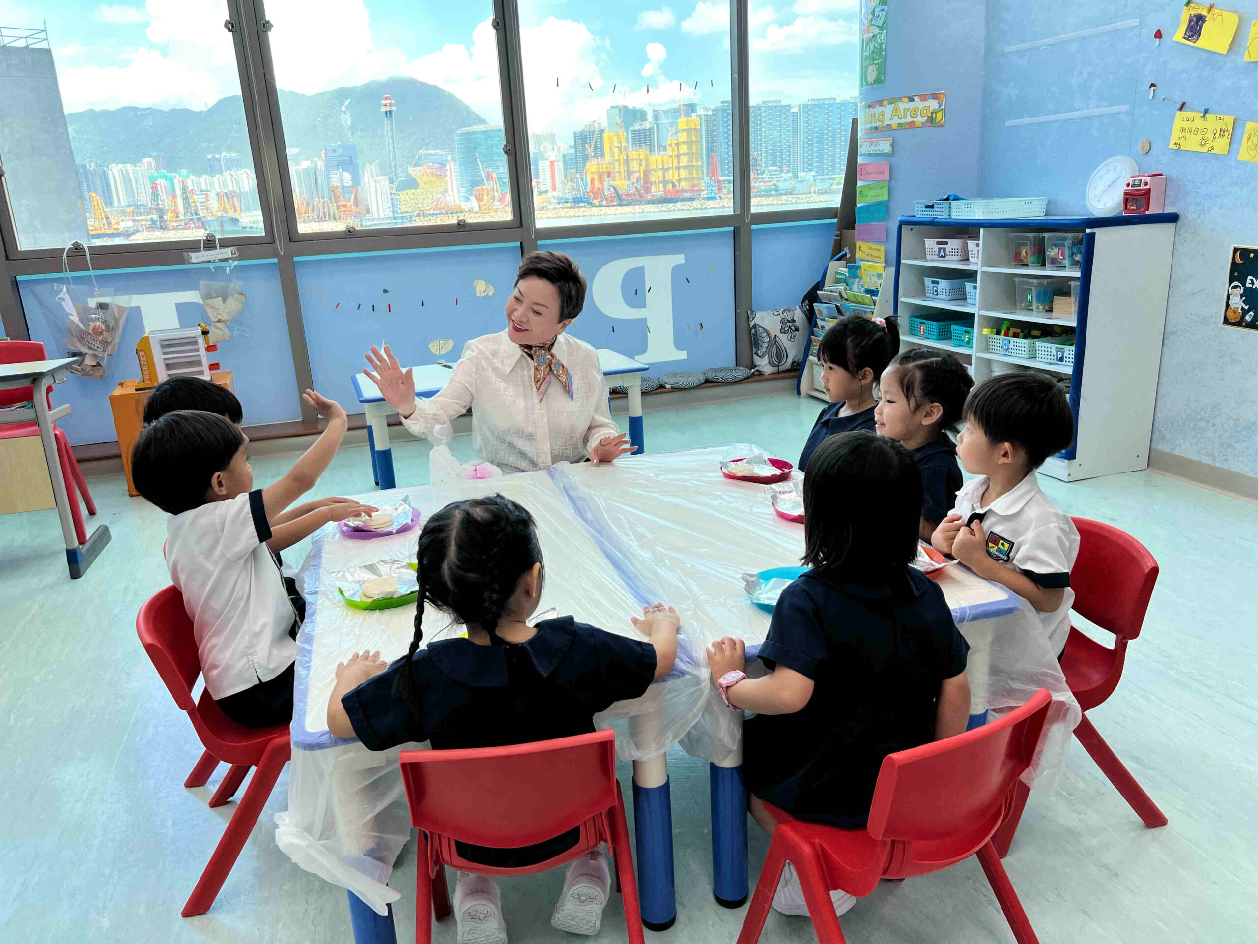 ABC  Pathways 的課堂充滿歡樂,學童能透過各種教學活動發揮所長