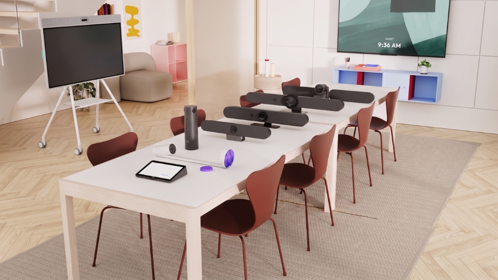 Logitech Rally Bar + Rally Board 65
