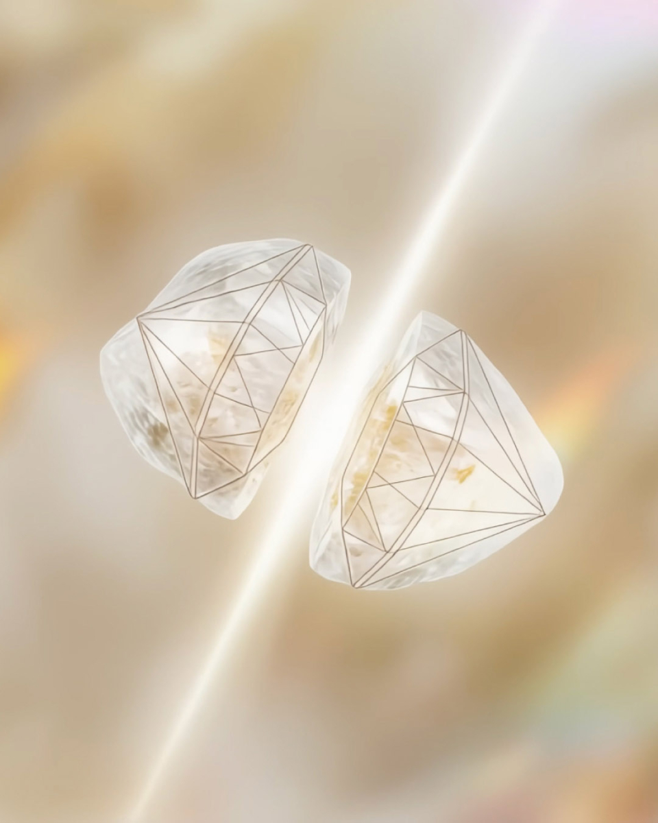 周大福T·MARK與Tracr合作的同胚鑽(Twin Diamonds)產品。